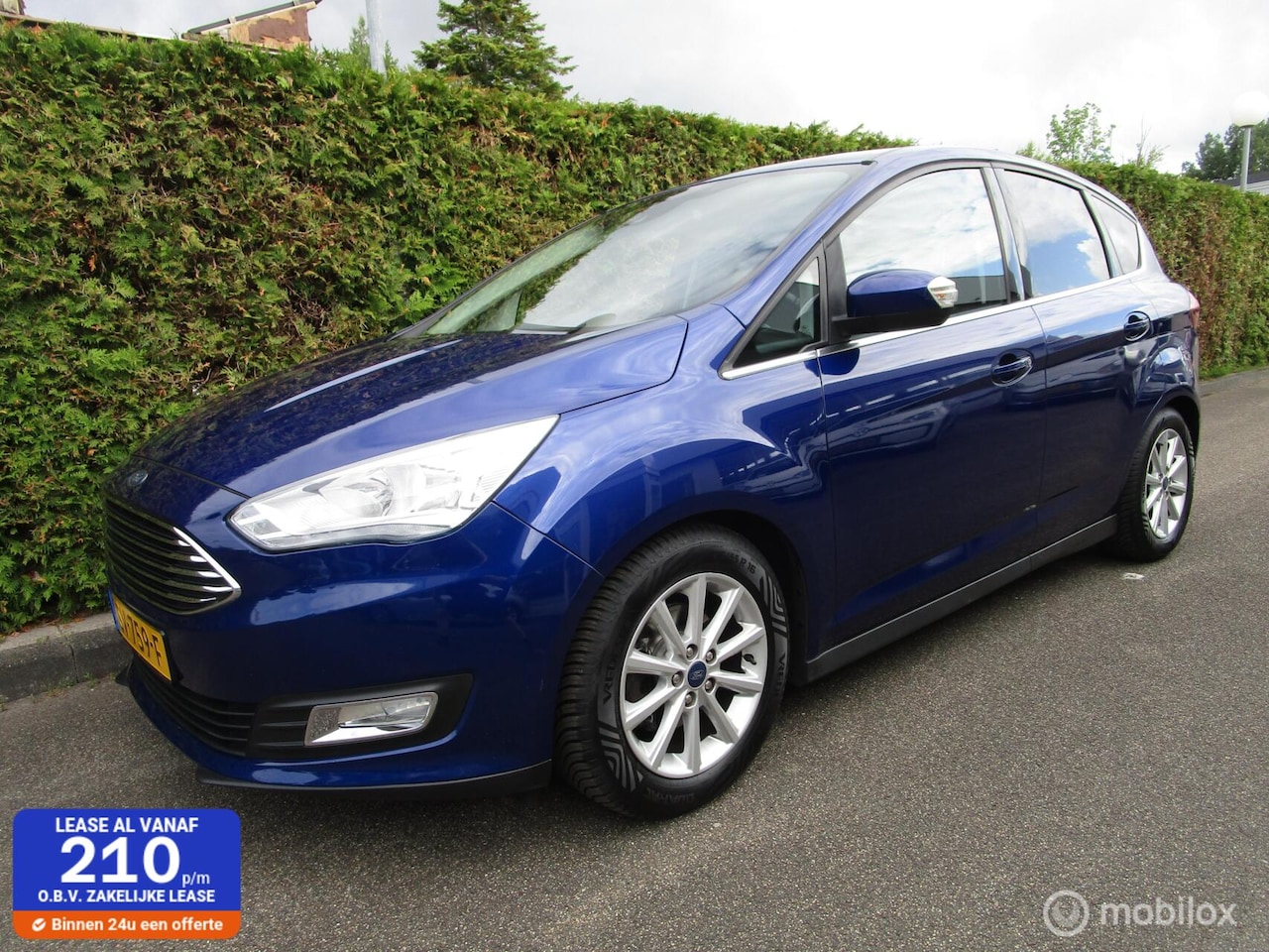 Ford C-Max - 1.0 Titanium - Navigatie - Trekhaak - AutoWereld.nl