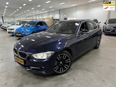 BMW 3-serie - 320i EfficientDynamics High Executive / DEALER ONDERHOUDEN / NETTE AUTO