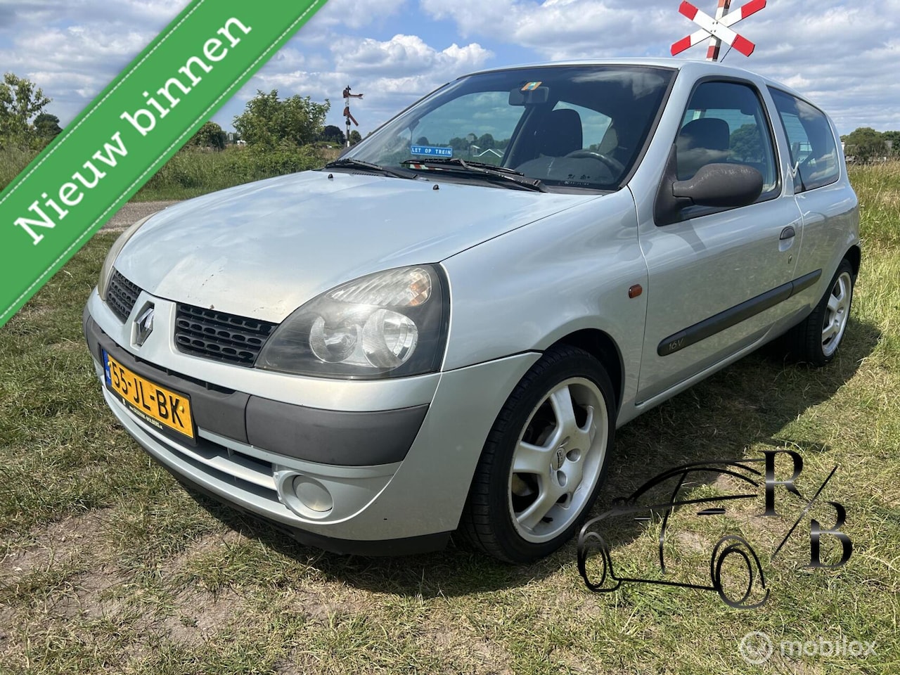 Renault Clio - 1.2-16V Expression APK INRUILKOOPJE - AutoWereld.nl