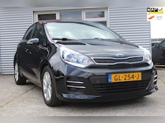 Kia Rio - 1.2 CVVT ExecutiveLine 5-deurs, vol opties, zoals stuur-stoel verwarming, climate-control,