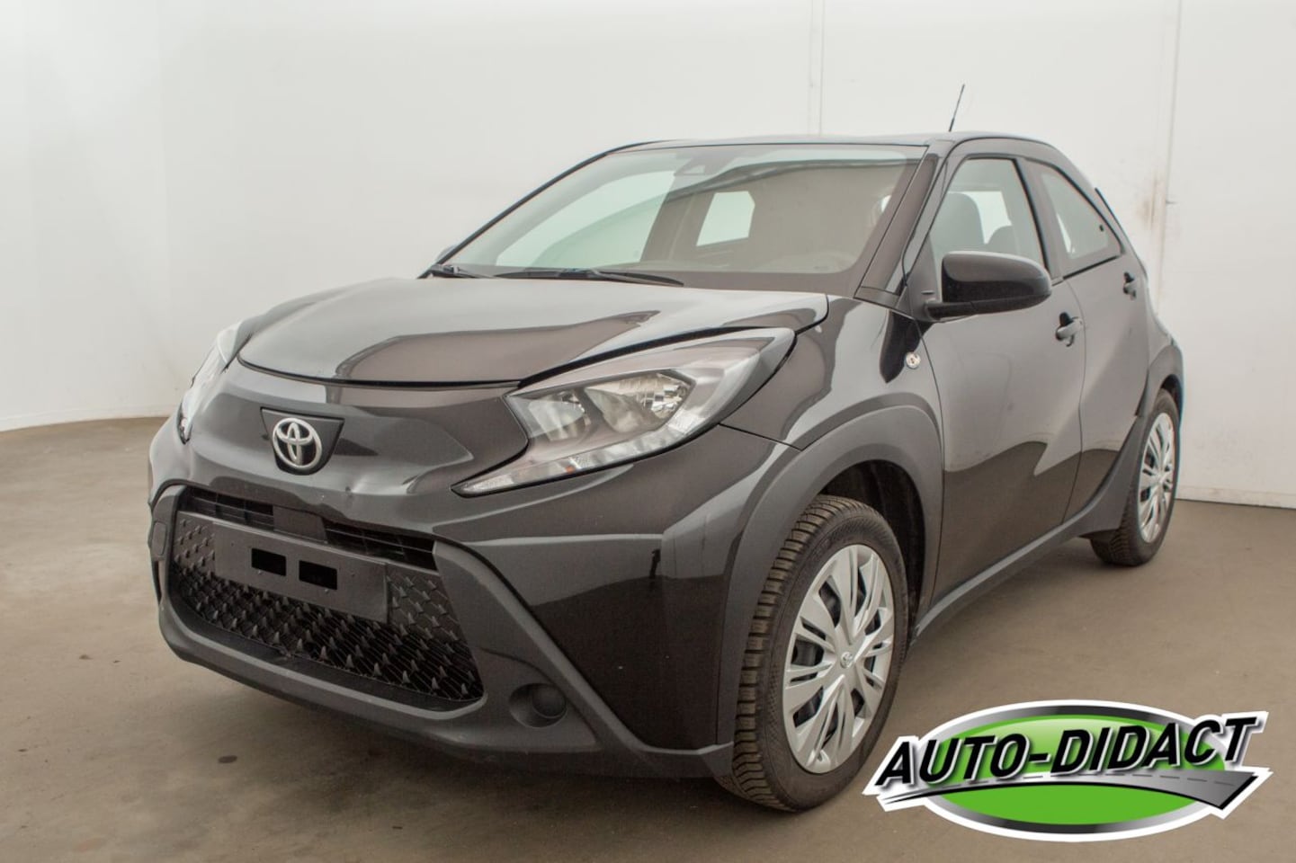 Toyota Aygo X - 1.0 VVT-i Automaat - AutoWereld.nl