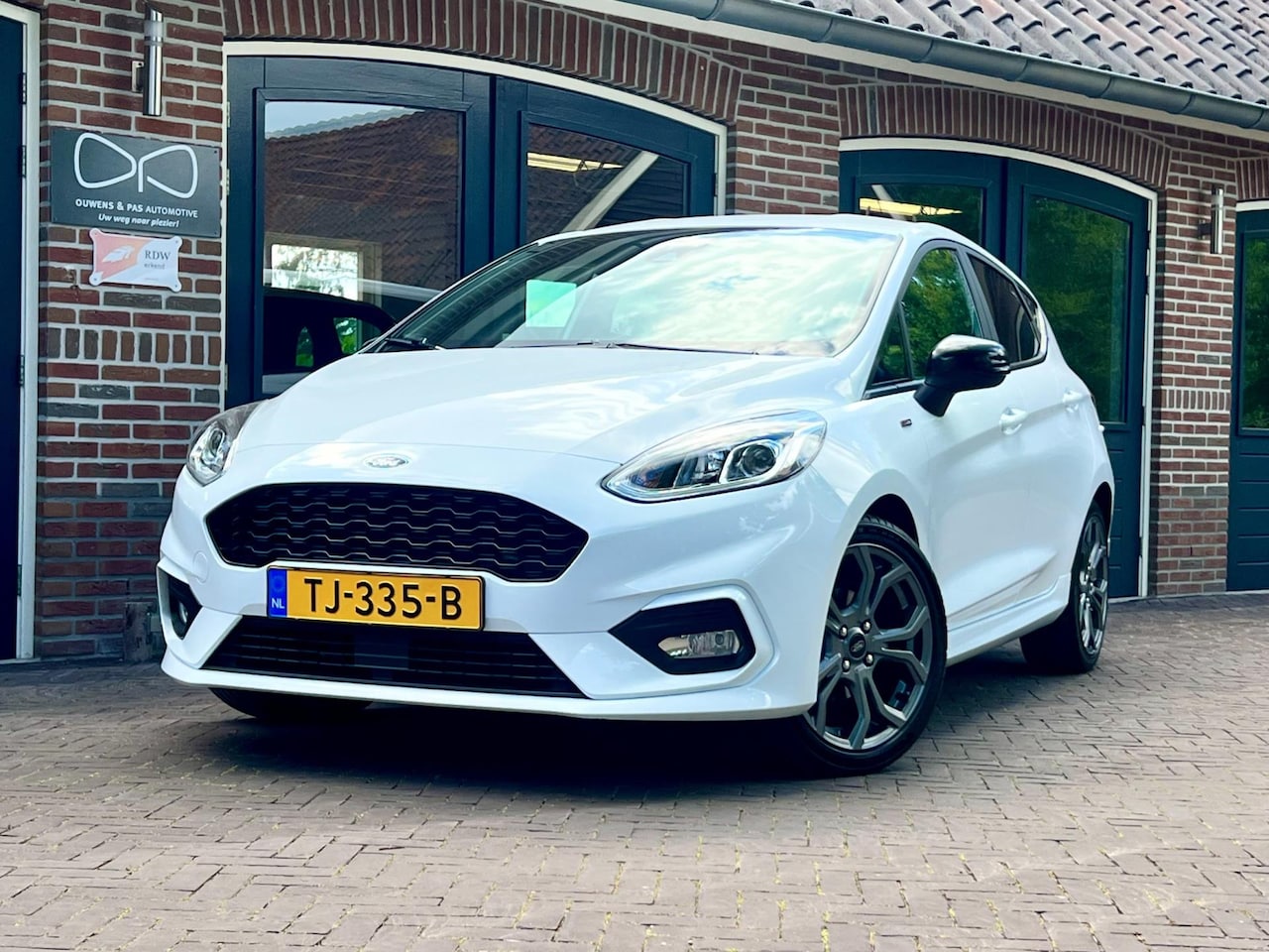Ford Fiesta - 1.0 EcoBoost ST-Line |NL AUTO | NAVIGATIE | CARPLAY | CRUISE - AutoWereld.nl