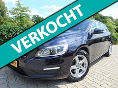 Volvo V60 - 2.0 D2 Nordic+ , Clima / Navi / Half-Leder / Stoelverwarming / Isofix / Led / Xenon / Pdc