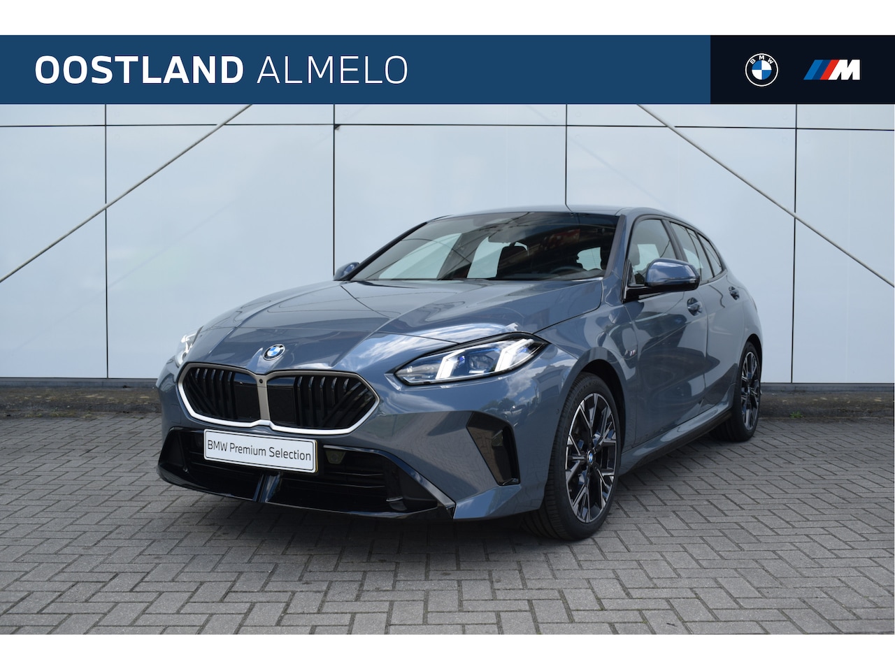 BMW 1-serie - 120 M Sport Automaat / Sportstoelen / M Adaptief onderstel / Comfort Access / Adaptieve LE - AutoWereld.nl