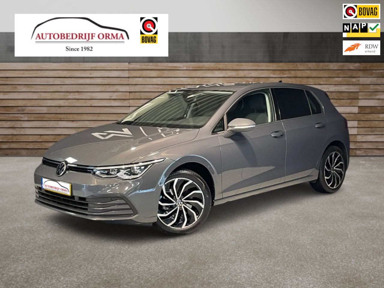 Volkswagen Golf - 1.5 TSI Life LED|NAP|Massage + Memory seat - AutoWereld.nl