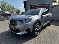 Peugeot 2008 - 1.2 PureTech Allure Pack Navigatie | Camera | Climate Control