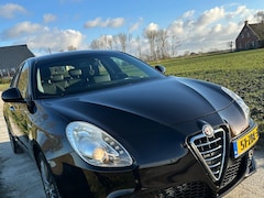Alfa Romeo Giulietta - 1.4 T M-Air Distinctive DNA systeem van Alfa Romeo
