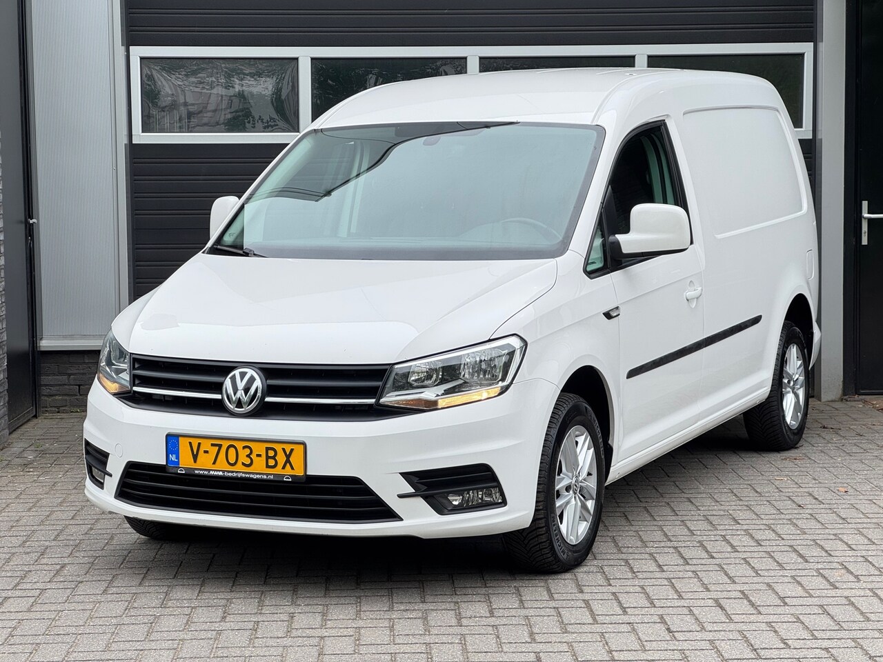 Volkswagen Caddy Maxi - 2.0 TDI L2H1 BMT Highline Navi, Cruise Control, NAP - AutoWereld.nl