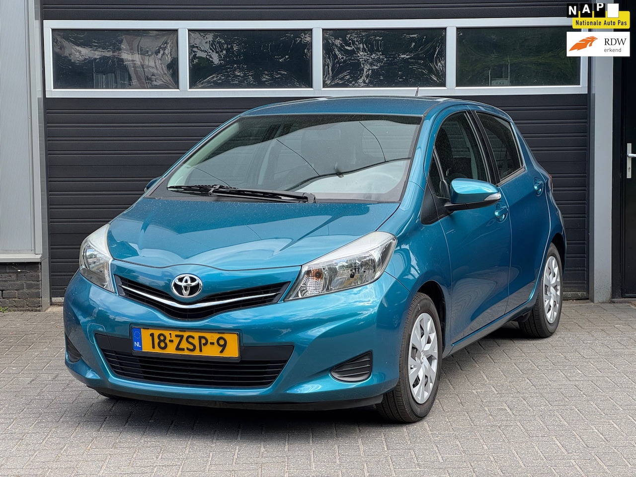 Toyota Yaris - 1.0 VVT-i Aspiration Trekhaak, Navi, Camera, Airco, - AutoWereld.nl