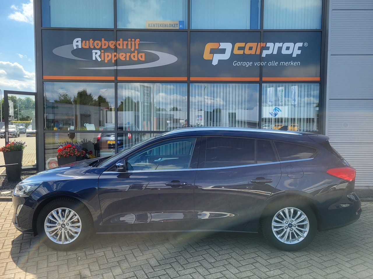 Ford Focus Wagon - 1.0 EcoBoost Titanium X Business 1.0 EcoBoost Titanium X Business - AutoWereld.nl