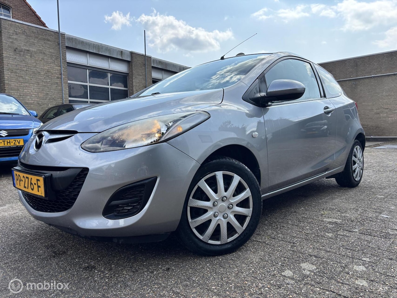 Mazda 2 - 1.3 TS AIRCO / Nieuwe APK (incl. 2 nw. banden) - AutoWereld.nl