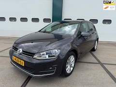 Volkswagen Golf - 1.2 TSI Business Edition R Connected Origin. 93.000Km Automaat