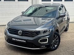Volkswagen T-Roc - 1.5 TSI Sport autom/acc/led/xenon/navi/virtual/sfeerverlichting/parkeersensoren