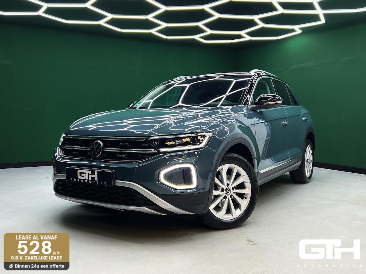 Volkswagen T-Roc - 1.5 TSI Life 2024 DSG | IQ-Drive | Virtual - AutoWereld.nl