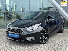 Kia Cee'd - 1.6 GDI DynamicLine 135pk Trekhaak / Camera / Cruise Control