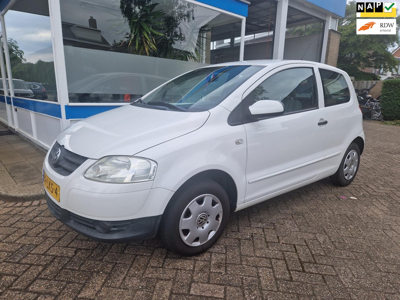 Volkswagen Fox - 1.2 Trendline | NWE APK | AIRCO - AutoWereld.nl