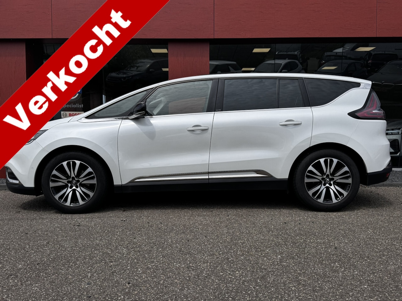 Renault Espace - 1.6 TCe Initiale Paris 7p. | Pano | Trekhaak | Winter Pack | Massage! - AutoWereld.nl
