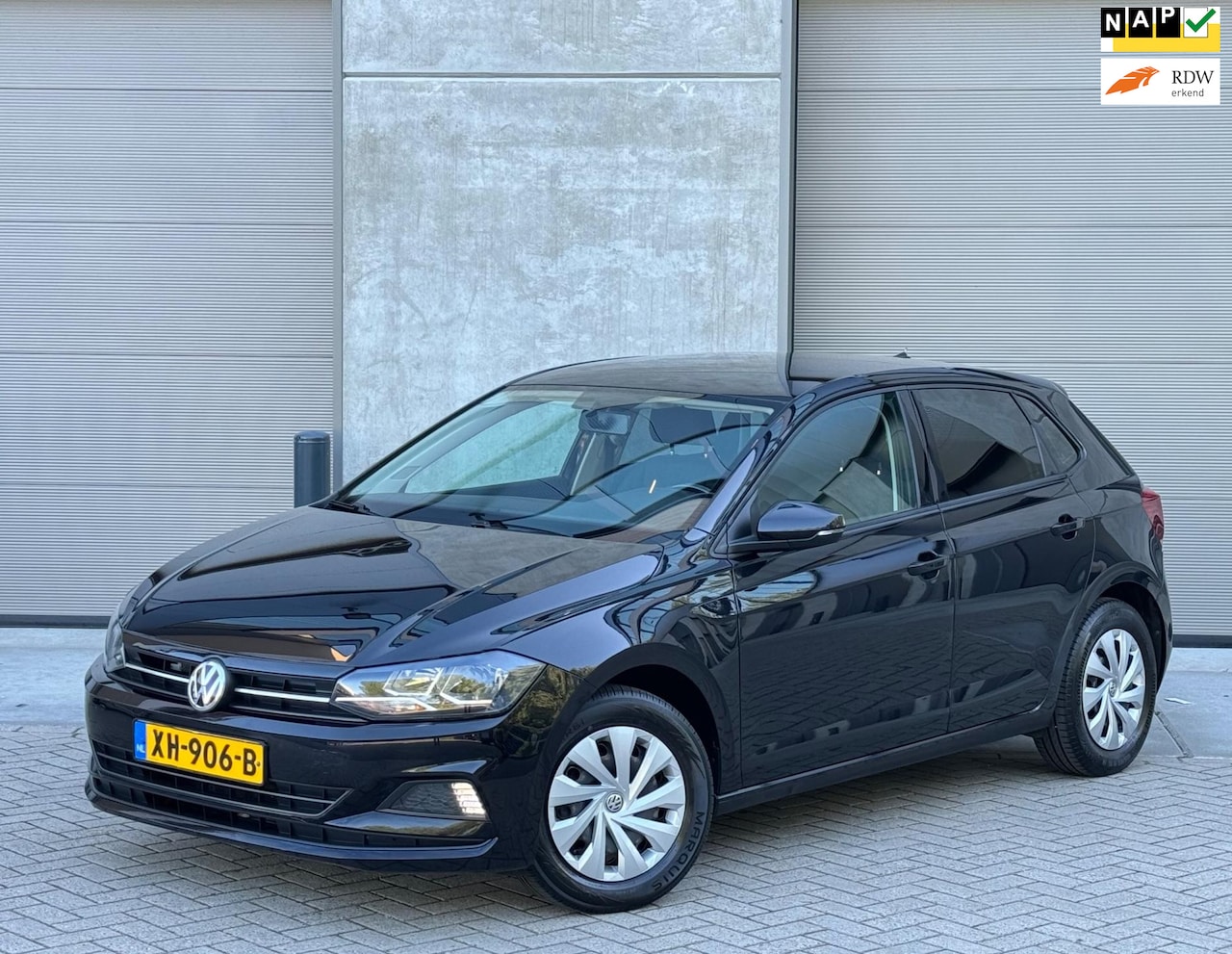 Volkswagen Polo - 1.0 TSI 95pk DSG 2018 Zwart CARPLAY|CRUISE - AutoWereld.nl