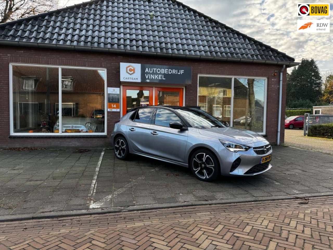 Opel Corsa - 1.2 Ultimate *Carplay*Camera*Cruisecontrol*GS-line* - AutoWereld.nl