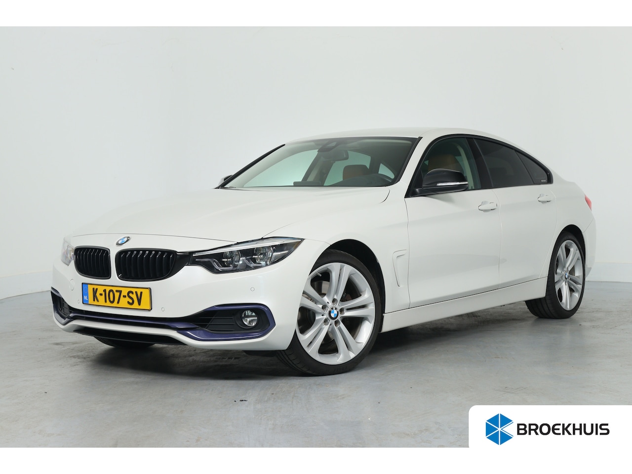 BMW 4-serie Gran Coupé - 430i xDrive High Executive | Leder | navi | Sportstoelen | LED | Cruise | Clima | Parkeers - AutoWereld.nl