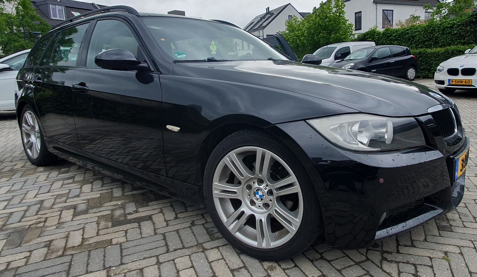 BMW 3-serie Touring - 320i Executive - AutoWereld.nl