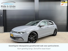 Volkswagen Golf - 2.0 TDI leer automaat full ops panorama virtual IQ 2022 nardo btw garantie