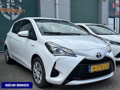 Toyota Yaris - 1.5 Hybrid Active / Cruise / Camera / Clima / Nap