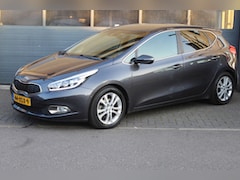 Kia Cee'd - 1.6 GDI Super Pack Climate control, Camera, Cruise, Parkeerassistent
