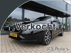 Volvo V40 - 2.0 T3 Dynamic Edition Ecc Led Navi Pano Pdc 2018