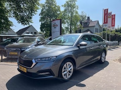 Skoda Octavia Combi - 1.4 TSI IV PHEV SPORT BUSINESS AUTOMAAT / PLUG IN HYBRID