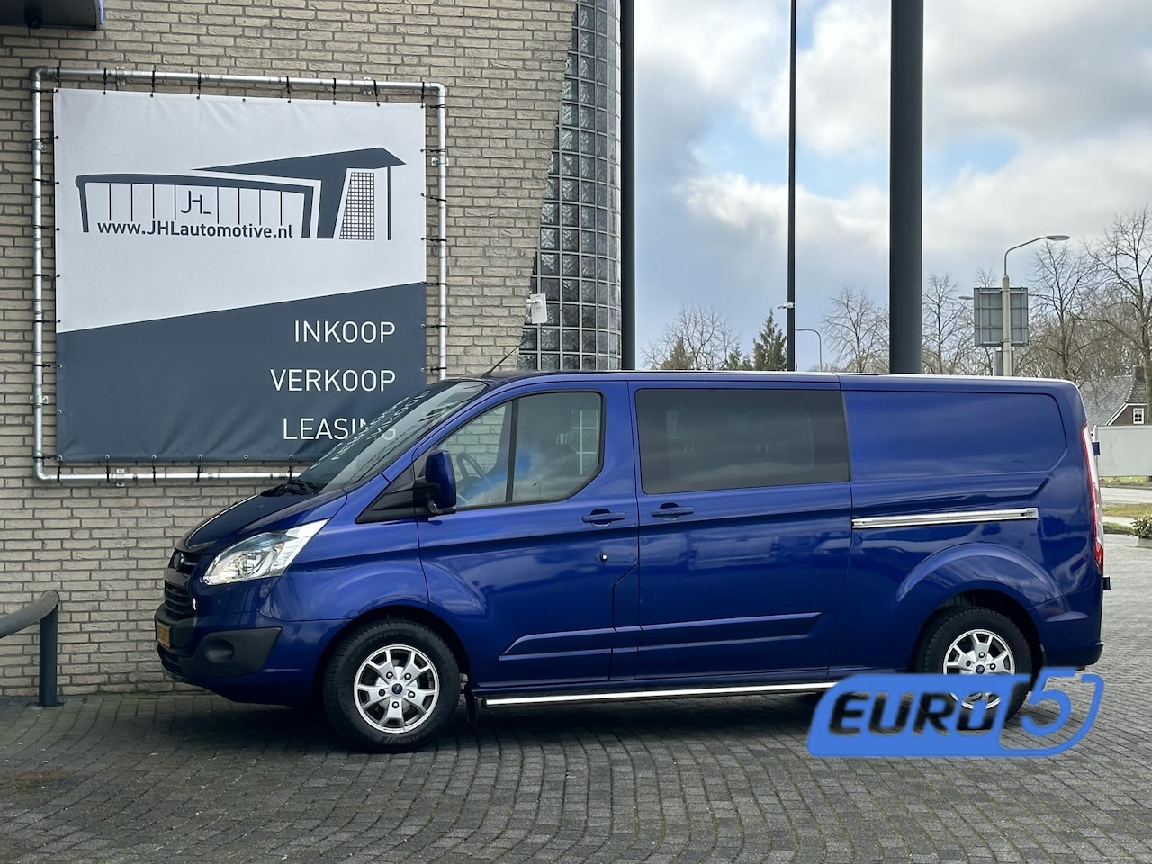 Ford Transit Custom - 290 2.2 TDCI L2H1*DC*CAMERA*A/C*LEER*NAVI*CRUISE* - AutoWereld.nl