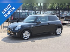 MINI Cooper - 1.5 Business, 136 PK, Navigatie