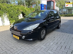 Peugeot 307 - 1.6-16V XS 5drs met Airco nieuwe banden rondom