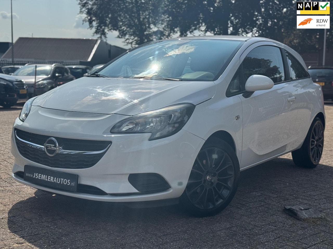 Opel Corsa - 1.2 DESIGN AIRCO STUUR/STOELVERW. NW.KETTING - AutoWereld.nl