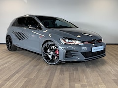 Volkswagen Golf - 2.0 TSI GTI TCR PANO | DCC | CAMERA