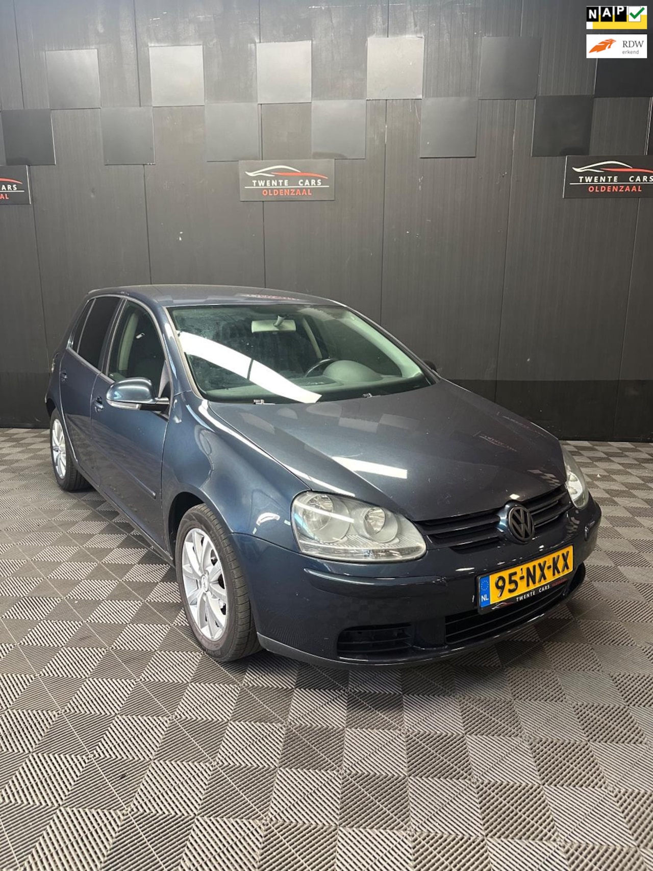 Volkswagen Golf - 2.0 FSI Sportline | Android | Clima | Nieuwe APK | - AutoWereld.nl