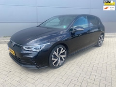 Volkswagen Golf - 1.5 eTSI R-Line