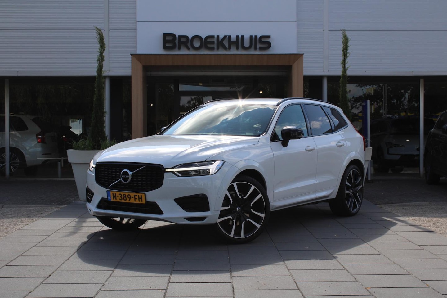 Volvo XC60 - T5 R-Design - AutoWereld.nl