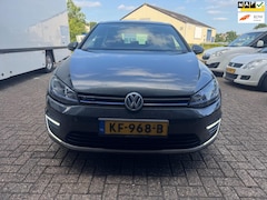 Volkswagen Golf - 1.4 TSI GTE SCHADE AUTOMAAT PANO