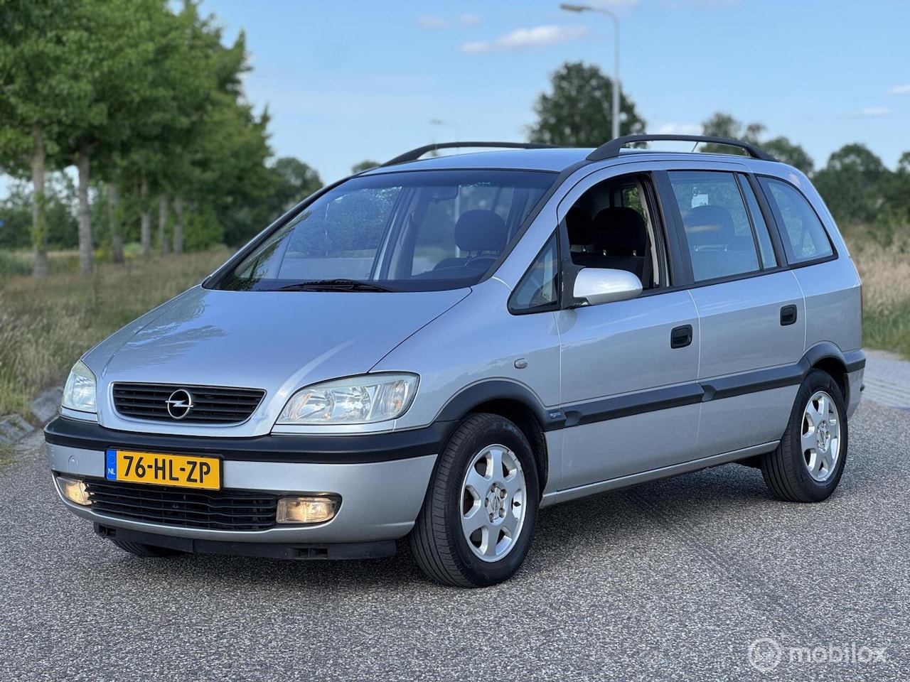 Opel Zafira - 1.8-16V Elegance Automaat 7-Pers - AutoWereld.nl