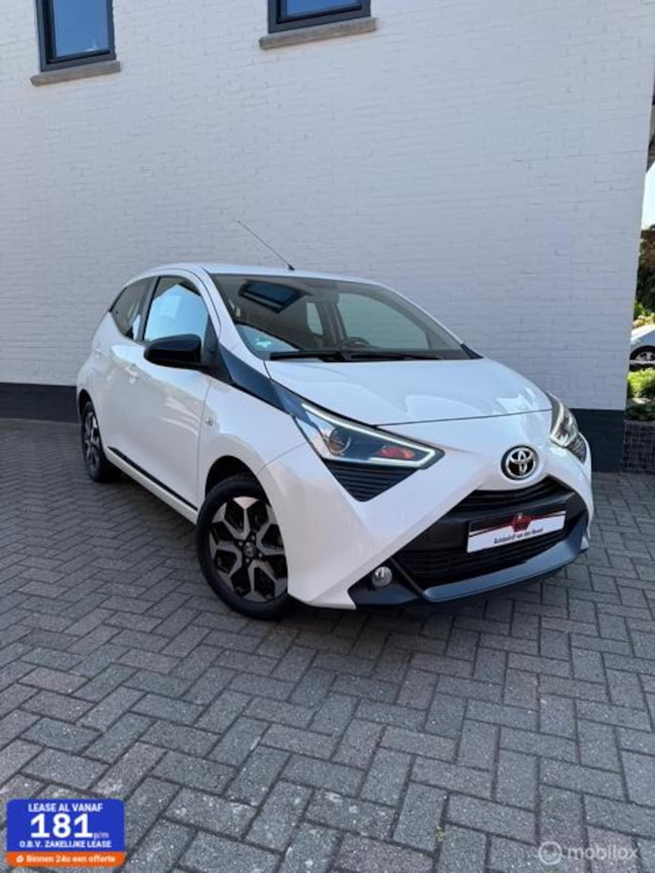Toyota Aygo - 1.0 VVT-i x-clusiv 1.0 VVT-i x-clusiv - AutoWereld.nl