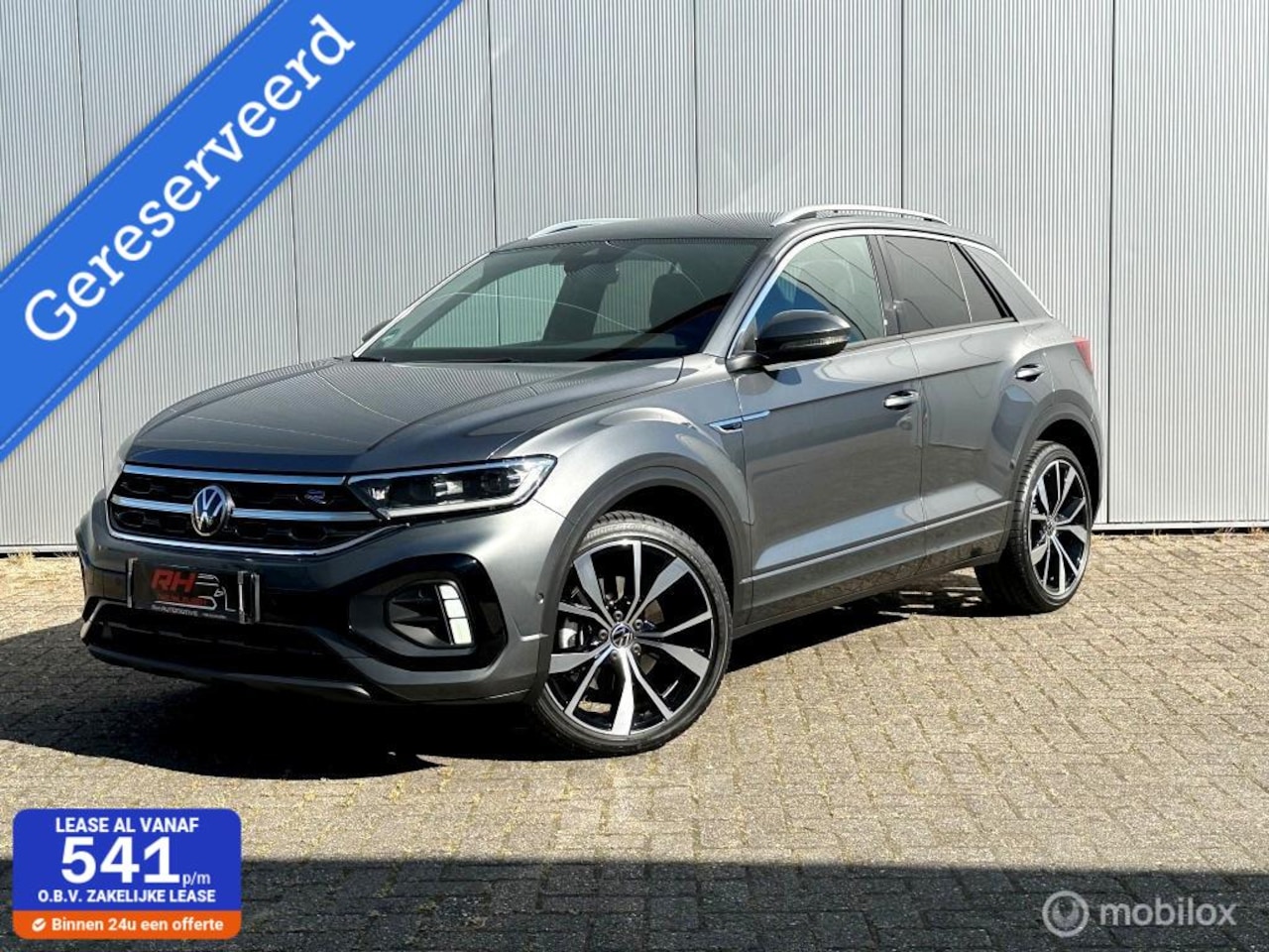 Volkswagen T-Roc - 1.5 TSI R-Line 1e eig./Leder/Garantie/Virtu - AutoWereld.nl