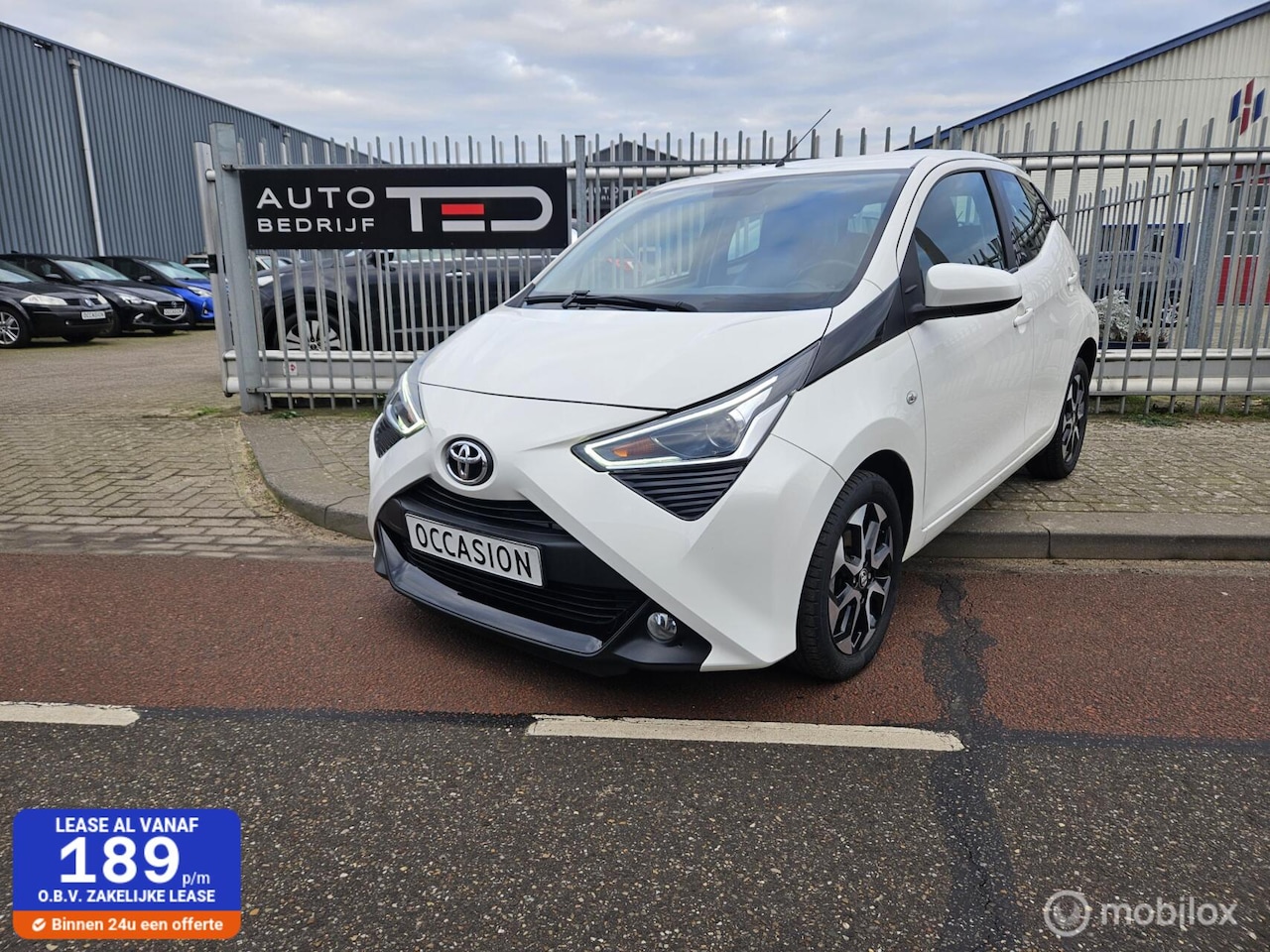 Toyota Aygo - 1.0 VVT-i x-play camera - AutoWereld.nl