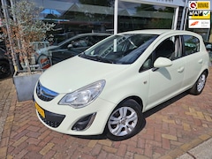 Opel Corsa - 1.2-16V Design Edition, (mint groen)