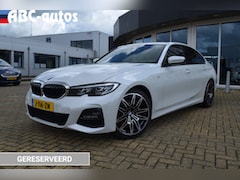BMW 3-serie - 2.0 260 pk M-Sport Edition / 19"M / Wit metallic