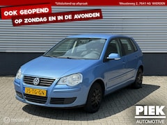 Volkswagen Polo - 1.4-16V Sportline |AIRCO|APK|TREKHAAK