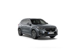 BMW X1 - sDrive20i Aut. | M-Sport | Panorama | Leder | Memory | ACC | Trekhaak | H&K | Head-Up | 36
