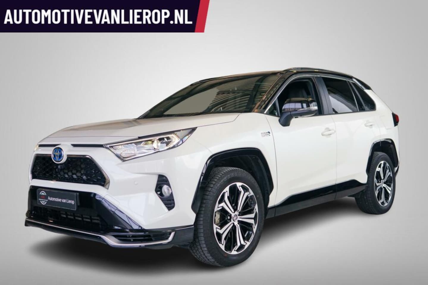 Toyota RAV4 - 2.5 Plug-in Hybrid AWD Bi-Tone Plus | TREKHAAK | EERSTE EIGENAAR | 360° CAMERA - AutoWereld.nl