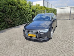Audi A3 Sportback - 1.6 TDI u. Edition Bj 2014 xenon