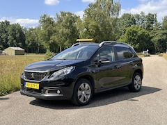 Peugeot 2008 - 1.2 PureTech Blue Lion | Panoramadak | Navi | CarPlay | NAP